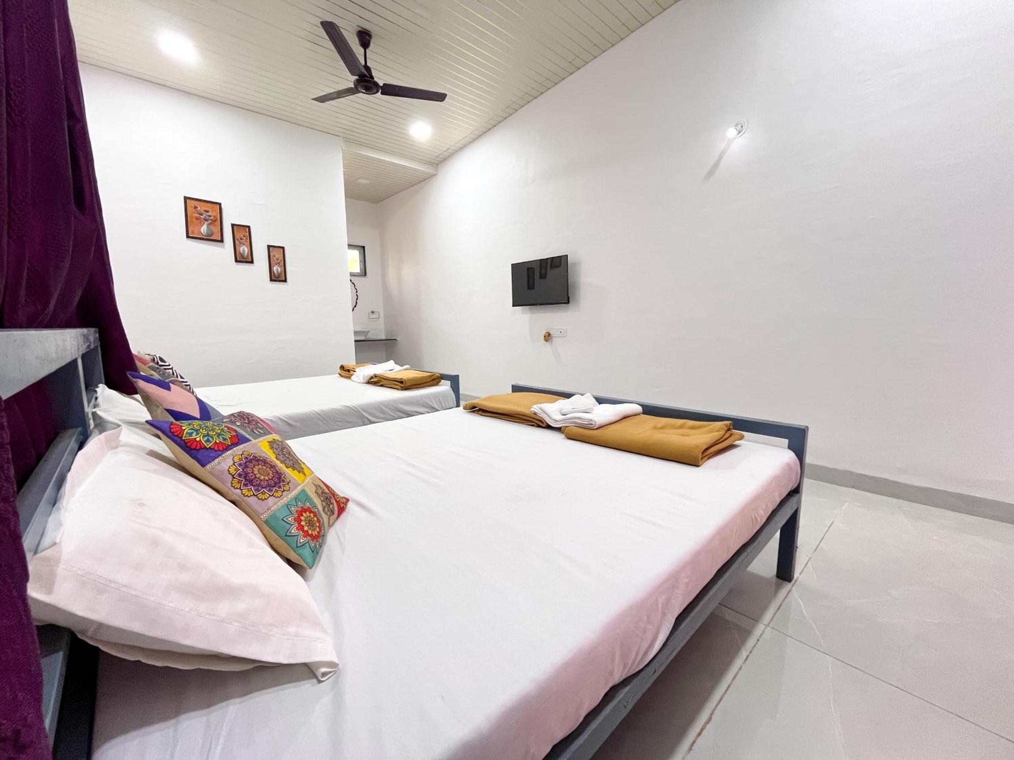Karjat In Resort Esterno foto